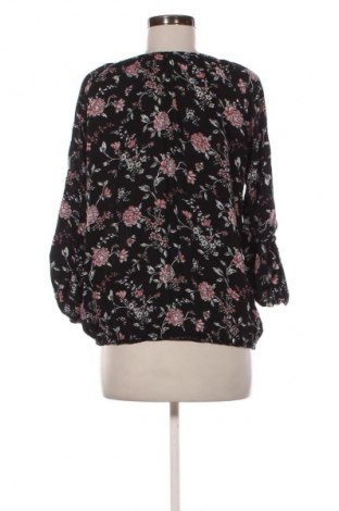 Bluză de femei Colloseum, Mărime S, Culoare Multicolor, Preț 33,99 Lei