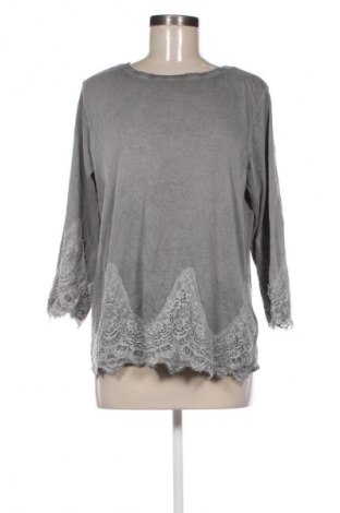Дамска блуза Colours Of The World, Размер XL, Цвят Сив, Цена 11,99 лв.
