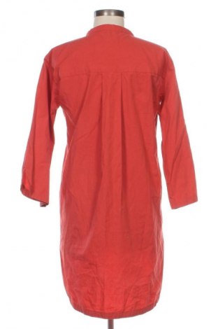 Рокля Esme Studios, Размер S, Цвят Червен, Цена 82,22 лв.