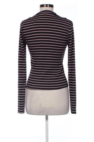 Γυναικεία μπλούζα Fb Sister, Μέγεθος M, Χρώμα Πολύχρωμο, Τιμή 9,99 €