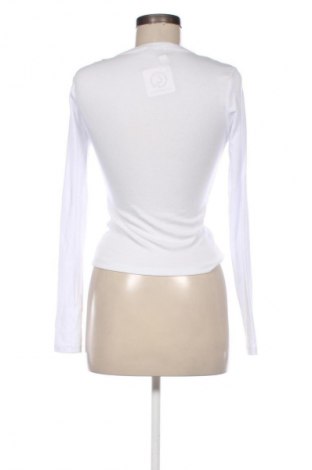 Дамска блуза Fb Sister, Размер M, Цвят Бял, Цена 19,00 лв.