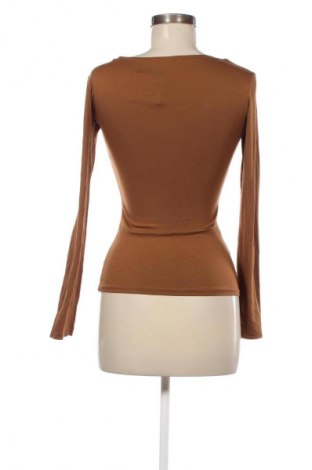 Дамска блуза Floria, Размер M, Цвят Кафяв, Цена 67,99 лв.
