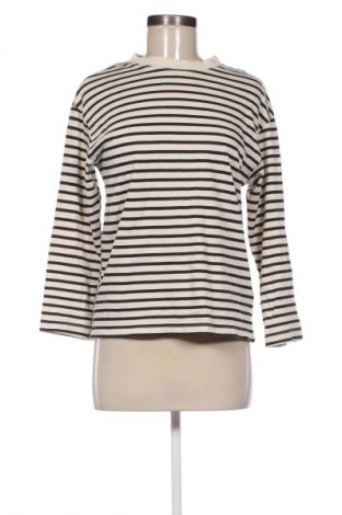 Дамска блуза Gina Tricot, Размер XXS, Цвят Многоцветен, Цена 18,99 лв.
