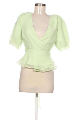 Γυναικεία μπλούζα Gina Tricot, Μέγεθος XS, Χρώμα Πράσινο, Τιμή 10,23 €