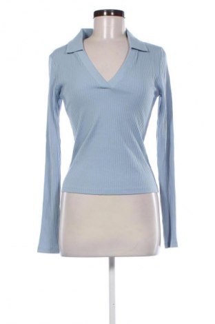 Дамска блуза H&M Divided, Размер M, Цвят Син, Цена 19,00 лв.