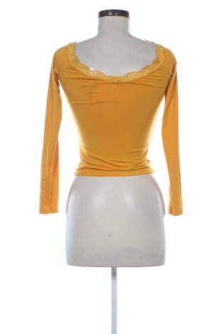 Damen Shirt H&M Divided, Größe XS, Farbe Gelb, Preis 14,99 €