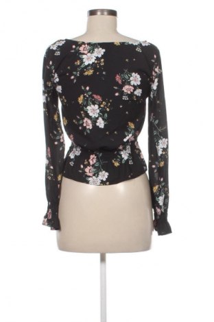 Dámská halenka H&M Divided, Velikost XXS, Barva Vícebarevné, Cena  241,00 Kč