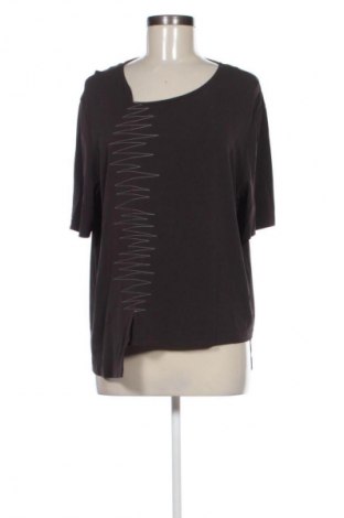 Γυναικεία μπλούζα Ischiko, Μέγεθος L, Χρώμα Καφέ, Τιμή 21,00 €