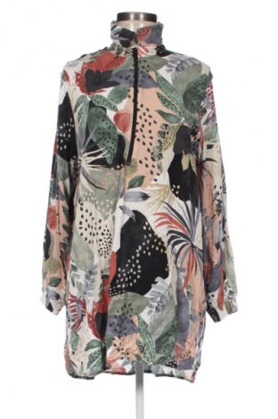 Дамска блуза LC Waikiki, Размер XL, Цвят Многоцветен, Цена 39,00 лв.