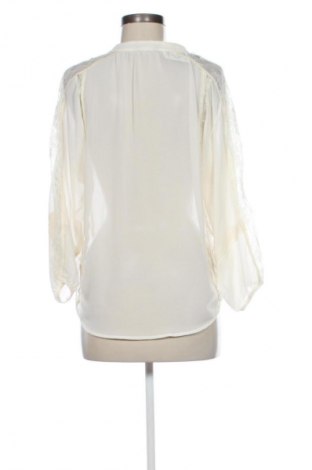 Дамска блуза Limited, Размер L, Цвят Екрю, Цена 15,19 лв.