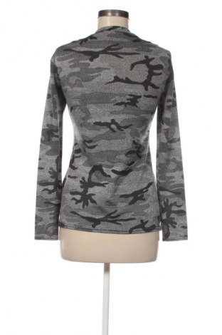 Bluză de femei Madonna, Mărime M, Culoare Multicolor, Preț 24,99 Lei