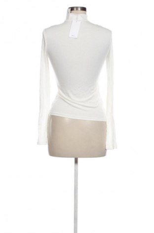 Дамска блуза Mango, Размер S, Цвят Екрю, Цена 62,99 лв.