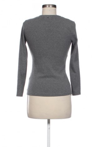 Damen Shirt Mohito, Größe XS, Farbe Grau, Preis 9,74 €