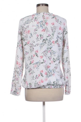 Damen Shirt Mohito, Größe M, Farbe Mehrfarbig, Preis 6,71 €