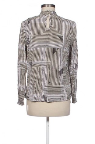 Bluzka damska Mohito, Rozmiar S, Kolor Kolorowy, Cena 43,68 zł