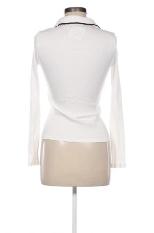 Női blúz Mohito, Méret XS, Szín Fehér, Ár 3 800 Ft