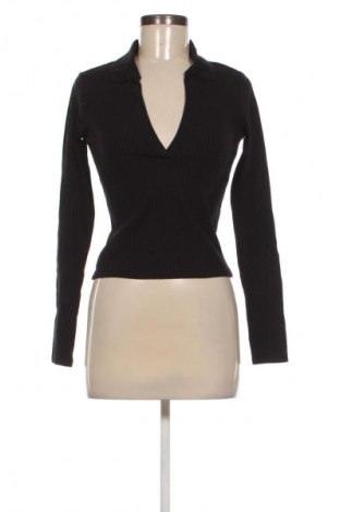 Γυναικεία μπλούζα Monki, Μέγεθος S, Χρώμα Μαύρο, Τιμή 6,99 €