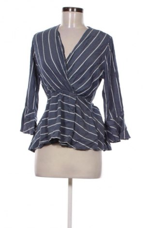 Damen Shirt NEW COLLECTION, Größe M, Farbe Mehrfarbig, Preis 17,30 €