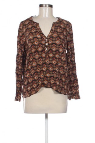 Γυναικεία μπλούζα ONLY, Μέγεθος L, Χρώμα Πολύχρωμο, Τιμή 10,23 €