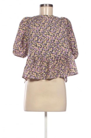 Bluzka damska ONLY, Rozmiar XS, Kolor Kolorowy, Cena 46,30 zł