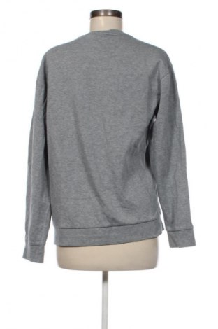 Γυναικεία μπλούζα PUMA, Μέγεθος S, Χρώμα Γκρί, Τιμή 19,99 €