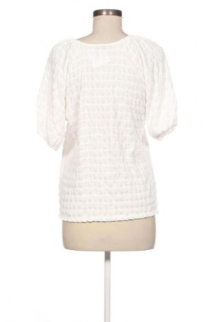 Дамска блуза Papaya, Размер M, Цвят Бял, Цена 19,55 лв.