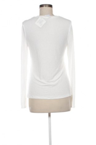 Damen Shirt Primark, Größe M, Farbe Weiß, Preis 9,72 €