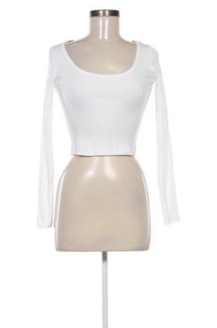 Dámská halenka Pull&Bear, Velikost S, Barva Bílá, Cena  242,00 Kč