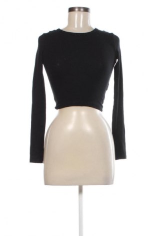 Bluzka damska Pull&Bear, Rozmiar XS, Kolor Czarny, Cena 30,99 zł
