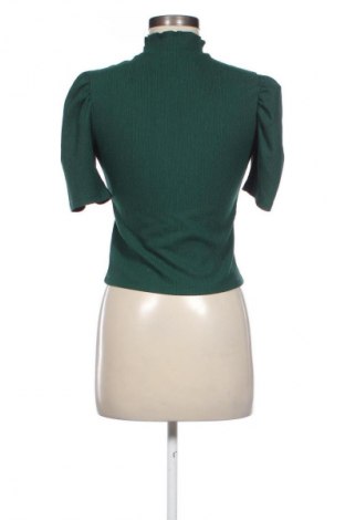 Γυναικεία μπλούζα Pull&Bear, Μέγεθος M, Χρώμα Πράσινο, Τιμή 9,72 €