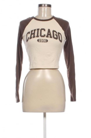 Dámská halenka Pull&Bear, Velikost S, Barva Vícebarevné, Cena  139,00 Kč