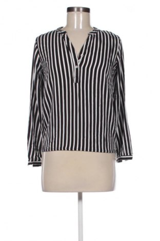 Γυναικεία μπλούζα Reserved, Μέγεθος XS, Χρώμα Πολύχρωμο, Τιμή 9,72 €