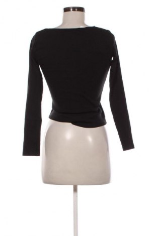 Дамска блуза Sinsay, Размер XS, Цвят Черен, Цена 19,00 лв.