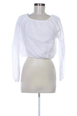 Дамска блуза Sinsay, Размер M, Цвят Бял, Цена 15,00 лв.
