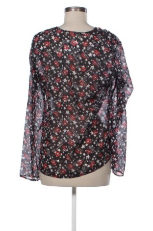 Damen Shirt Sisley, Größe M, Farbe Mehrfarbig, Preis 11,99 €