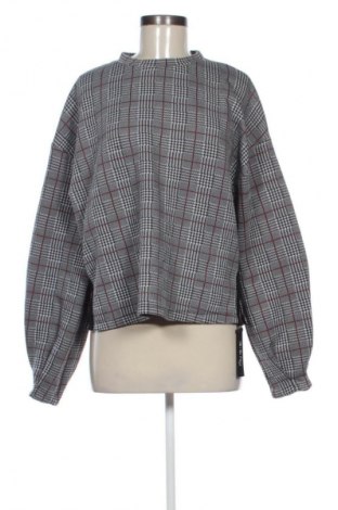 Дамска блуза Stradivarius, Размер L, Цвят Многоцветен, Цена 19,00 лв.