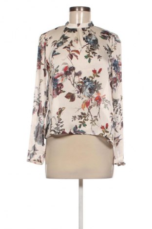 Γυναικεία μπλούζα Stradivarius, Μέγεθος S, Χρώμα Πολύχρωμο, Τιμή 7,99 €