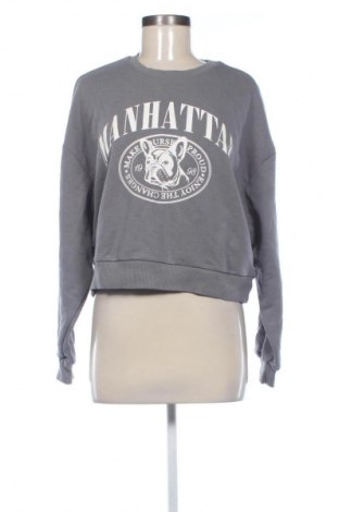 Γυναικεία μπλούζα Stradivarius, Μέγεθος S, Χρώμα Γκρί, Τιμή 10,00 €