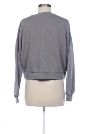 Γυναικεία μπλούζα Stradivarius, Μέγεθος S, Χρώμα Γκρί, Τιμή 10,00 €