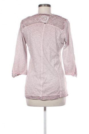 Damen Shirt Tredy, Größe M, Farbe Mehrfarbig, Preis 6,99 €