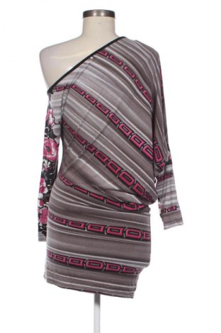 Дамска блуза Unbranded, Размер M, Цвят Многоцветен, Цена 17,99 лв.