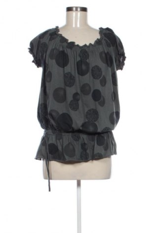 Γυναικεία μπλούζα Unbranded, Μέγεθος XL, Χρώμα Πολύχρωμο, Τιμή 15,99 €