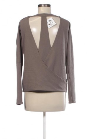 Dámska blúza Unbranded, Veľkosť S, Farba Sivá, Cena  6,95 €