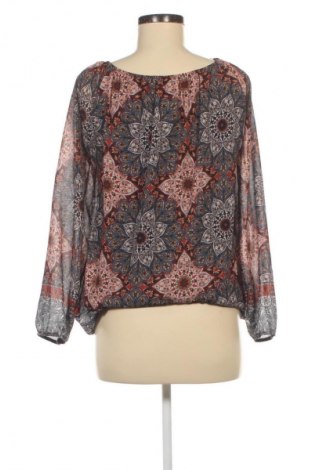 Дамска блуза Unbranded, Размер L, Цвят Многоцветен, Цена 13,99 лв.