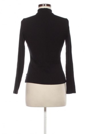 Дамска блуза Unbranded, Размер M, Цвят Черен, Цена 10,99 лв.