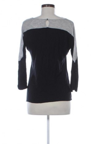 Дамска блуза Unbranded, Размер M, Цвят Многоцветен, Цена 17,99 лв.