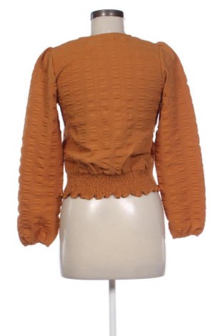 Дамска блуза Unbranded, Размер S, Цвят Кафяв, Цена 16,99 лв.