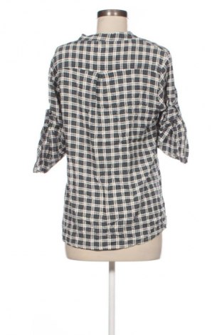 Дамска блуза Unbranded, Размер L, Цвят Многоцветен, Цена 19,00 лв.