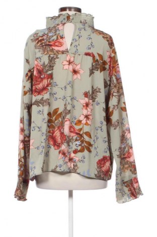 Дамска блуза Unbranded, Размер XL, Цвят Многоцветен, Цена 19,00 лв.