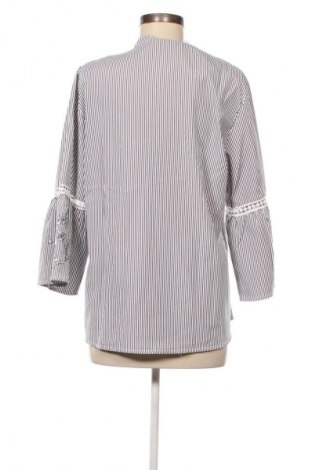 Дамска блуза Unbranded, Размер M, Цвят Многоцветен, Цена 11,99 лв.